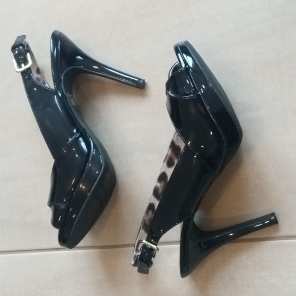 Christian Siriano Black Patent Slingback Heels